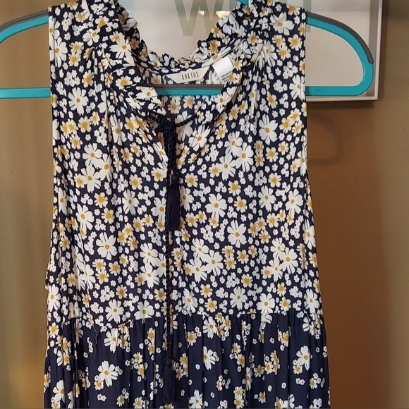 Kaktus Floral Maxi Dress - Size L - Picture 7 of 13